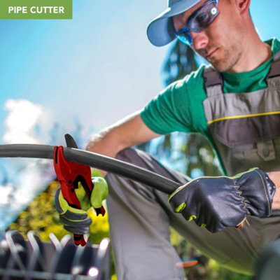 BLOSTM PLASTIC RACHET PIPE CUTTER RED