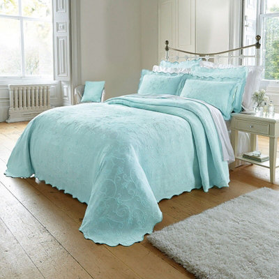 Blue Gabriella Bedspread - Machine Washable Bedding with Floral Design & Matelasse Weave - Super King, Measures 260 x 220cm