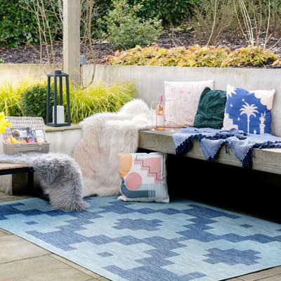 Blue Geometric Flatweave Indoor Outdoor Weatherproof Washable Area Rug 160x230cm