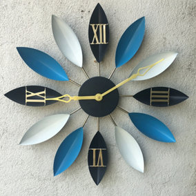 Blue Novelty Leaf Shaped Large Silent Non Ticking Metal Wall Clock Art Decor 55cm