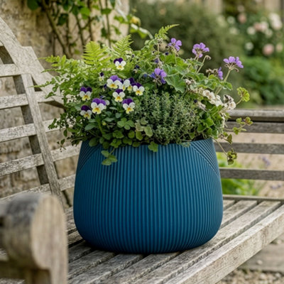 BLUE SMALL FIBRECLAY SYMMETRY STRIPE SUMMER OUTDOOR PLANTER PLANT POT H20 X  DIA29CM