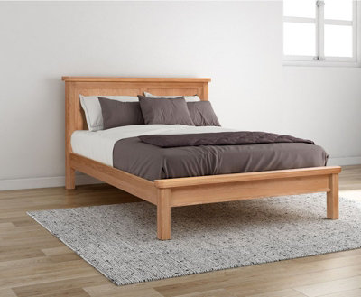 Bologna 4 Ft 6in Panel Bed - D154 x W209 x H105 cm - Oak