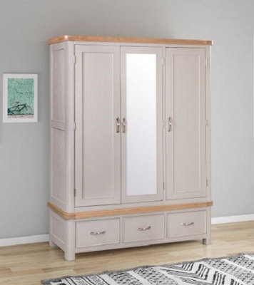 Bologna Painted Triple Wardrobe - L57 x W146 x H191 cm