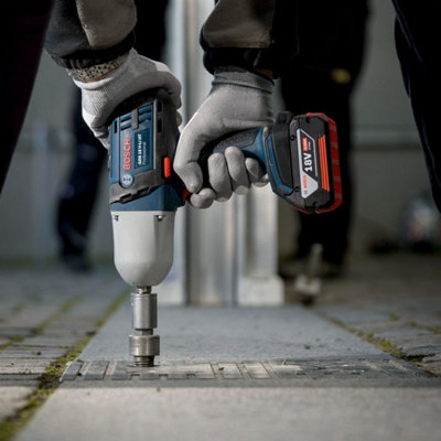 Bosch high online torque impact wrench