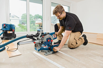Bosch GCM 8 SDE Professional Sliding Mitre Saw 216mm, 1600W, 240V - 0601B19270 - Perfect for DIY and trade