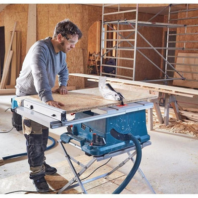 BOSCH GTS635-216 + GTA 560 240v Table saw 216mm blade
