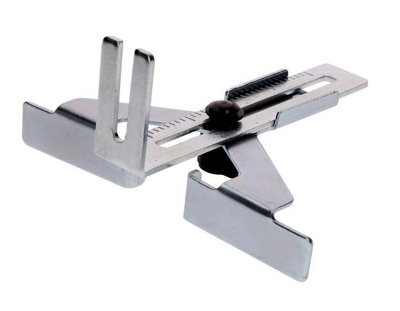BOSCH Parallel Guide (Version To Fit: Bosch AdvancedTrimRouter 18V-8 Cordless Router)