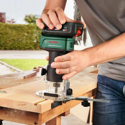 BOSCH Parallel Guide (Version To Fit: Bosch AdvancedTrimRouter 18V-8 Cordless Router)