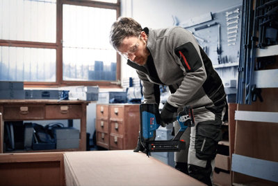 Bosch PRO Cordless Nailer GNH18V-50-2M L-Boxx 136 0601482C01