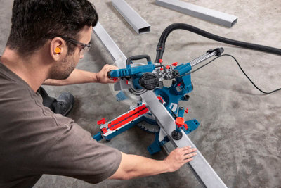 Bosch PRO Mitre Saw GCM305-216S 0601B61070