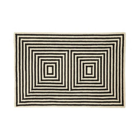 Bosie By Premier Milana Small Black and White Rug
