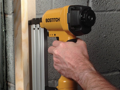 Bostitch SB-HC50FN SB-HC50FN Pneumatic Concrete Block Nailer 20-50mm Nails BOSSBHC50FN