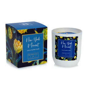 Bramble Bay - Botanical Soy Wax Scented Candle - 185g - New York Moment