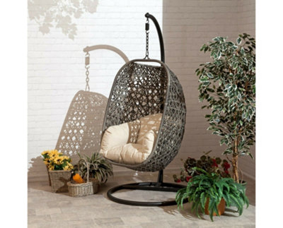 Diy cocoon online chair