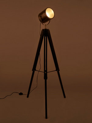 BRASS AND WOOD SPOTLIGHT FLOOR LAMP