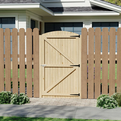 Breeins Sturdy Arch Top Pedestrian Gate with Durable Latch for Garden ...