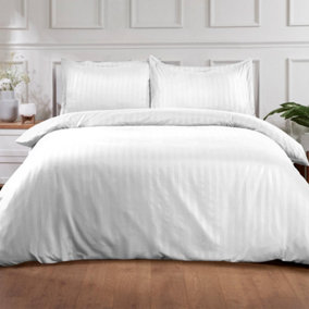 Brentfords Satin Stripe Quilt Duvet Cover with Pillowcase Set Single Double King, White - Single