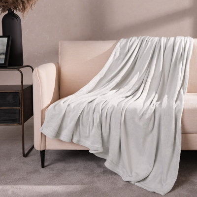 Superior Ultra-Soft Plush Fleece Throw and Blanket