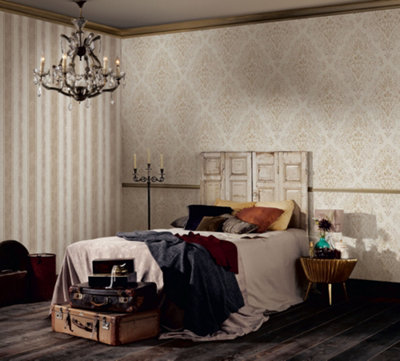 BRICOFLOR Cream beige damask wallpaper Victorian design Paste the wall wallpaper Non woven wall coverings 10.05 x 0.53 m
