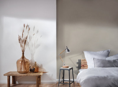 BRICOFLOR Non-woven wallpaper, plain wallpaper in beige, cream - 10,05 x 0,53 m
