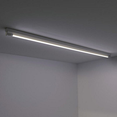 Bright Source 6ft 28w T8 LED Mains Operated Tube 3000k Warm White