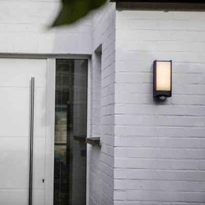Britalia BR5193002118 LED Anthracite Outdoor Modern Rectangular Flush Wall Light with PIR - 800 Lumen 3000k Warm White - IP54