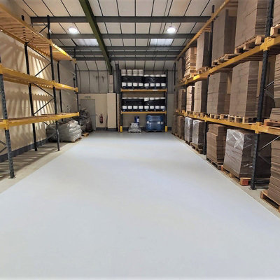 Britannia Paints Floor Paint Black 5 Litres - Polyurethane Coating - Hard Wearing & Chemical Resistant