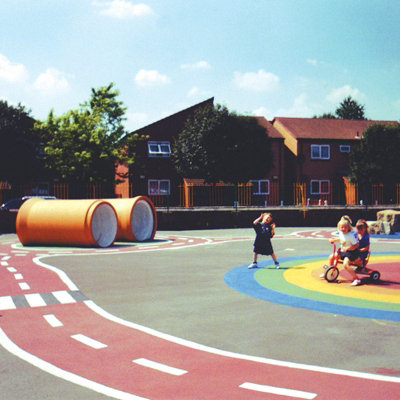 Britannia Paints Playground Paint White 20 Litres - Bright & Stimulating Colours - Water Based