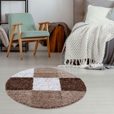 Brown and Ivory Soft Checkerboard Design Fluffy Shaggy Rugs and Runners ...