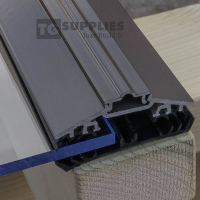 Brown Rafter Supported 50mm Wide AluTGlaze Aluminium Glazing Bar With ...