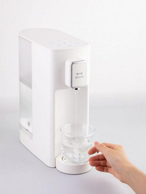 https://media.diy.com/is/image/KingfisherDigital/bruno-instant-hot-water-dispenser-white-~4514499287164_03c_MP?$MOB_PREV$&$width=618&$height=618