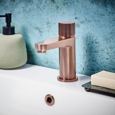 Brushed Bronze Premium Mono Basin Sink Tap Fluted Handle Luxury