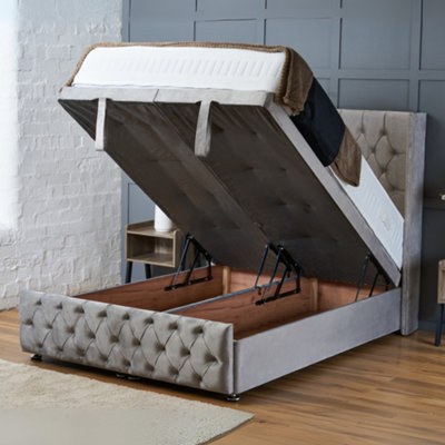 Bsspoke Chesterfield Wingback Bed Ottoman Divan Liftup Storage Bed ...