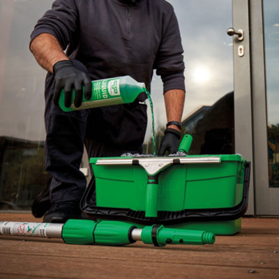 Bucket Window & Car Cleaner 12Ltr MultiUse With Inbuilt Storage Shelves for Window Squeegees & Glass Washers Bucket by UNGER