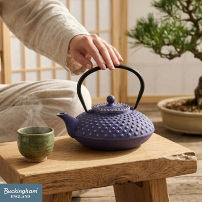 Buckingham Cast Iron Hobnail Teapot 1250 ml - Blue Pimple Pattern