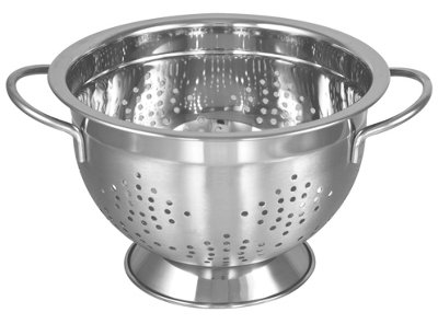 Buckingham Deep Colander Stainless Steel Strainer with Strong Round Handle  24 cm