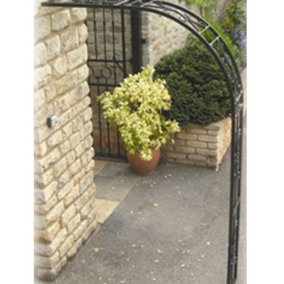 Buckingham Wall Fix Arch (Including 2 Ground Spikes) Bare Metal/Ready to Rust - Steel - L30.4 x W127 x H218.4 cm