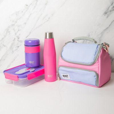 https://media.diy.com/is/image/KingfisherDigital/built-set-of-interactive-lunch-bag-6l-1-05l-lunch-box-with-cutlery-90ml-food-flask-pink-perfect-seal-540ml-hydration-bottle~5033547902495_01c_MP?$MOB_PREV$&$width=768&$height=768