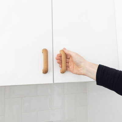 Cabinet Door Oak Handle and Drawer Pull 112mm