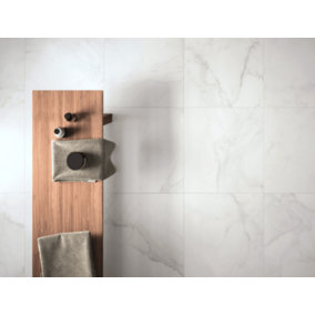 Calacutta Marble Effect Matt Rectified Porcelain Wall & Floor Tiles (Pack of 4 w/ Coverage of 1.44m2) 600mm x 600mm