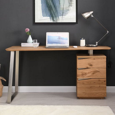 Camelia Wooden Computer Desk With 3 Drawers In Knotty Oak