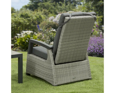 Garden rattan shop recliner chair