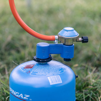 Campingaz Twin Connection Regulator Kit CV/R With Gas Hose and Clips