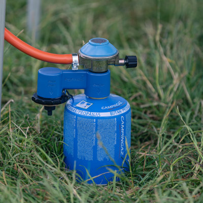 Campingaz Twin Connection Regulator Kit CV/R With Gas Hose and Clips - 4