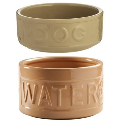 Cane Lettered Dog Bowl & Water Bowl DIY at B&Q