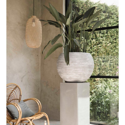 Capi Europe - Vaso palla Rib NL - 62x48 - Avorio - Apertura 62 - Vaso da interno e da esterno - KOFI271