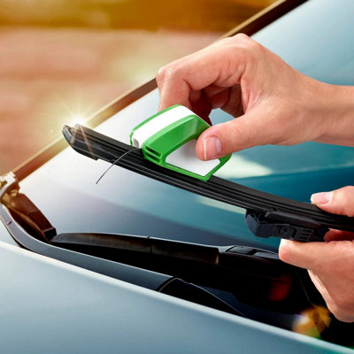 Car Wiper Repair Kit - Rubber Regroove Tool with Cutting Edge, Refurbish & Revitalise Windscreen Wiper Blades, Removes Worn Edges