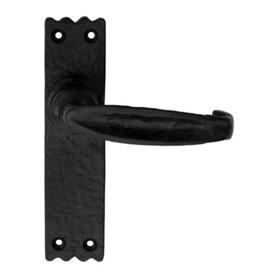 Carlisle Brass Black Antique Slimline V Lever on Latch Backplate  (LF5508)
