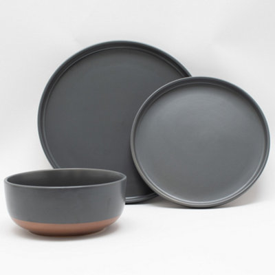 Grey deals plate set