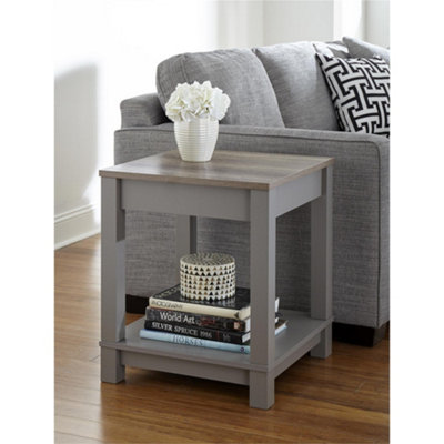 Carver end table with 1 shelf in grey